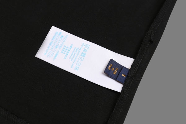 ブランドTシャツ角部分ディテール